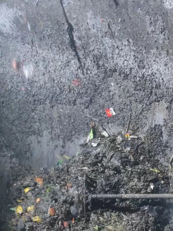 岗巴污水池清理